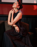 Cote Blanche Elegant Gown In Black