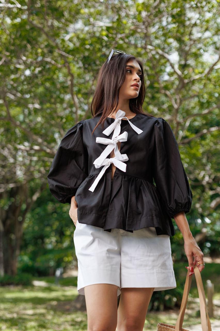 Black Bow Puff Sleeve Cute Top